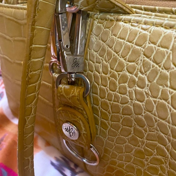 Joy Mangano shoulder/tote bag. Tassel, silver hardware and expandable. - Picture 4 of 8